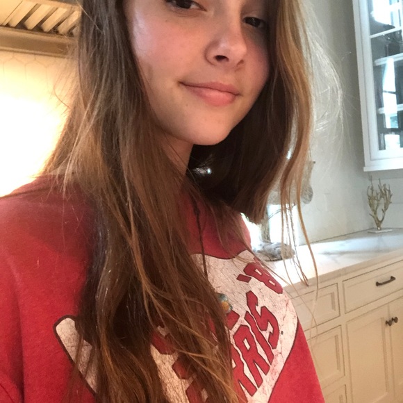 Meet your Posher, Roxy - Picture 9 of 15